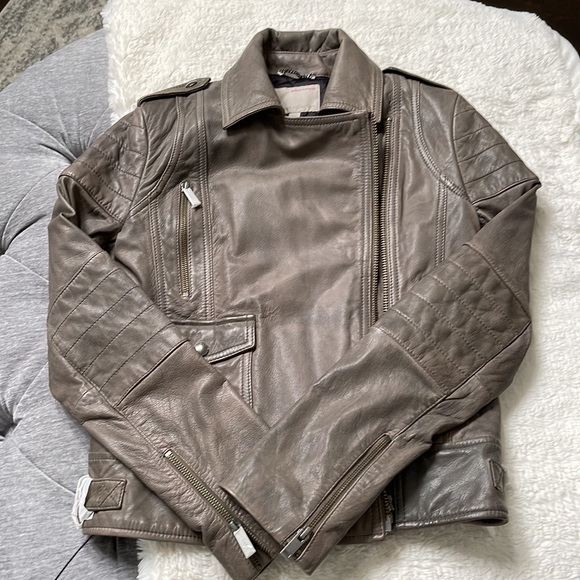 Nwt Banana Republic heritage leather jacket - Picture 9 of 10